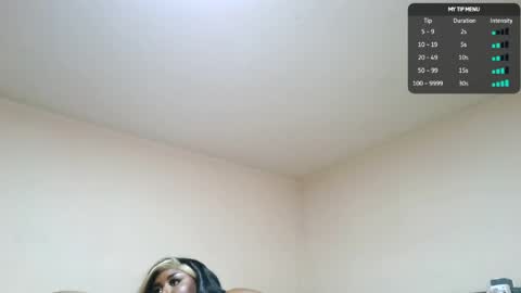 Snapshot of siminfox chatting on 04-19-26, 03:44 Simin Fox online show from 04-19-26, 03:44