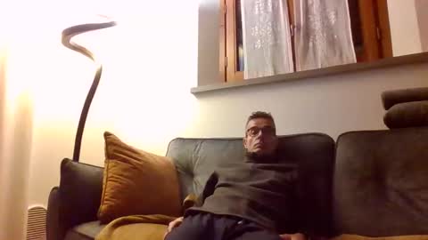 Snapshot of simmeturbate chatting on 11-15-25, 09:54 Italiandaddyitalydickassbottomassholecomshowmasturbatenudeboyitalyatleticcutemuscolarhardcockdickboy online show from 11-15-25, 09:54