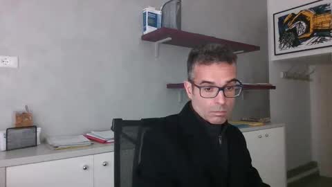 Snapshot of simmeturbate chatting on 11-21-25, 03:11 Italiandaddyitalydickassbottomassholecomshowmasturbatenudeboyitalyatleticcutemuscolarhardcockdickboy online show from 11-21-25, 03:11