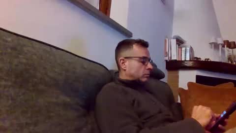 Snapshot of simmeturbate chatting on 02-20-26, 09:59 Italiandaddyitalydickassbottomassholecomshowmasturbatenudeboyitalyatleticcutemuscolarhardcockdickboy online show from 02-20-26, 09:59