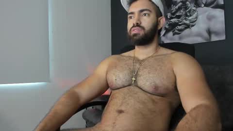 simon_leon01 online show from 03-05-25, 11:49