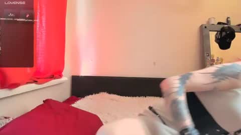 Simona online show from 06-24-26, 08:46