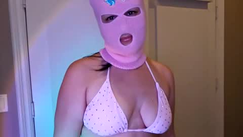 simonesighren online show from 10-28-25, 04:27