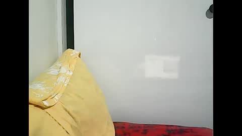 Snapshot of simplecity45 chatting on 10-27-25, 12:09 Carolyn online show from 10-27-25, 12:09