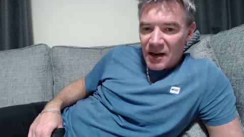 Snapshot of simplelife0 chatting on 11-04-25, 07:24 Ricky online show from 11-04-25, 07:24