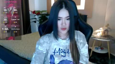 Snapshot of simplykhate chatting on 12-02-25, 02:28 Adrianna Fowler online show from 12-02-25, 02:28