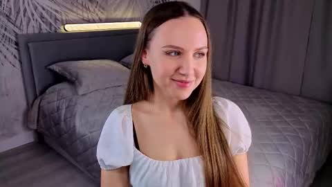 Snapshot of simplyzoe chatting on 03-08-26, 04:16 Zoe online show from 03-08-26, 04:16