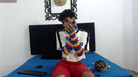   online show from 04-28-26, 12:43