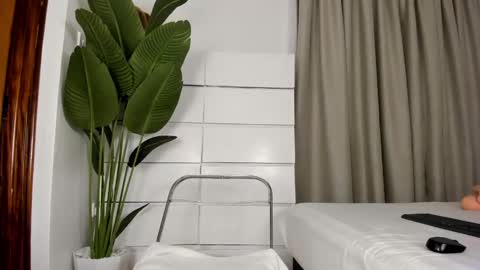 sincerre9_tara online show from 03-12-25, 10:37