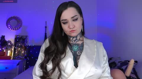 Snapshot of sindeleros chatting on 12-03-24, 04:39 Ms. Sindel online show from 12-03-24, 04:39
