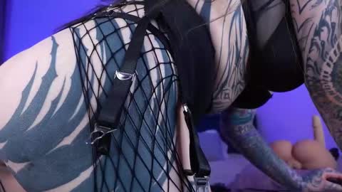 Snapshot of sindeleros chatting on 03-07-25, 02:12 Ms. Sindel online show from 03-07-25, 02:12