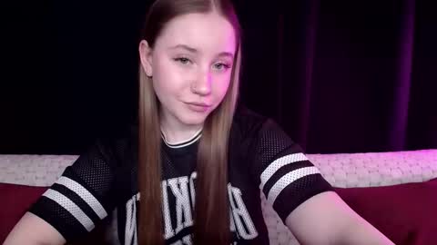 Sindi online show from 01-18-25, 12:36