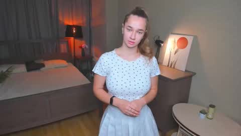 Sindy online show from 12-04-25, 07:06