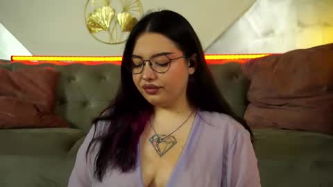 Snapshot of sinfull_angel chatting on 06-12-26, 05:06 sinfull angel online show from 06-12-26, 05:06