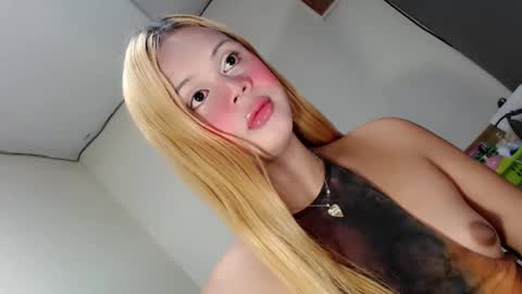 Snapshot of sinfulrose_ chatting on 02-28-26, 02:34 sinfulrose_ online show from 02-28-26, 02:34