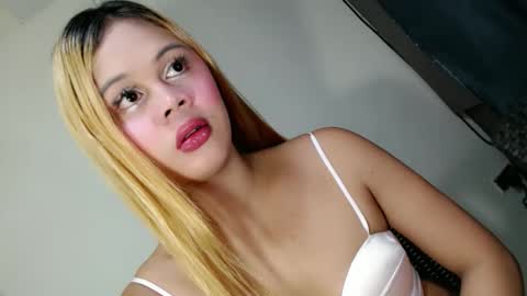 sinfulrose_ online show from 04-26-26, 09:56