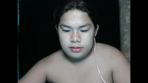Snapshot of singleheart05 chatting on 05-20-26, 08:37 singleheart05 online show from 05-20-26, 08:37