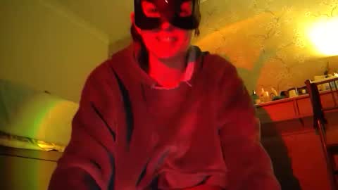 Snapshot of sinsealed chatting on 11-25-25, 05:02 sinsealed online show from 11-25-25, 05:02