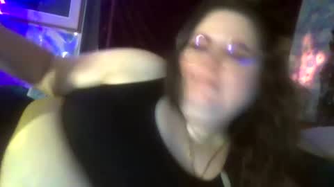 Siofra online show from 10-13-25, 03:12