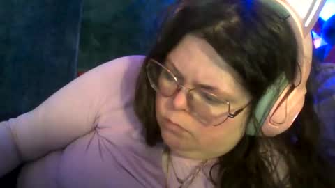 Siofra online show from 11-06-25, 07:09