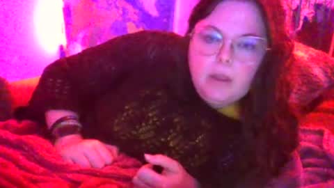 Snapshot of siofra chatting on 06-21-26, 03:53 Siofra online show from 06-21-26, 03:53