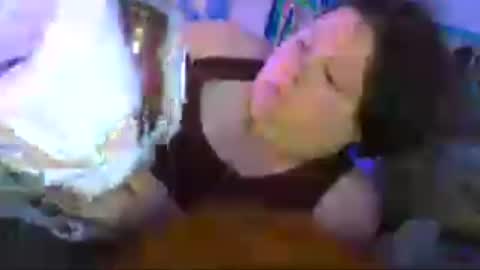 Snapshot of siofra chatting on 07-01-26, 07:35 Siofra online show from 07-01-26, 07:35
