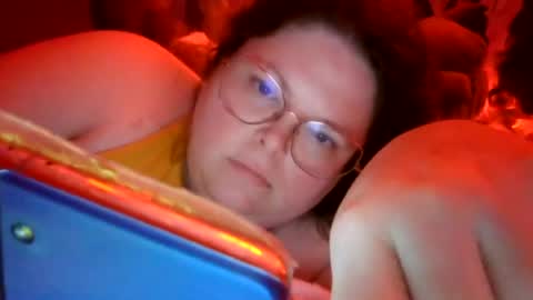 Snapshot of siofra chatting on 07-21-26, 03:14 Siofra online show from 07-21-26, 03:14