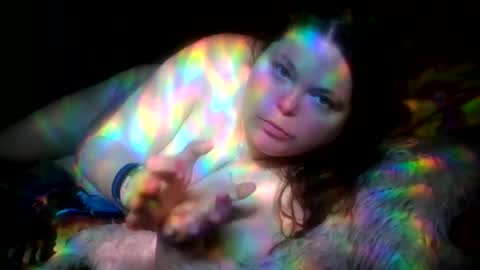 Snapshot of siofra chatting on 07-27-26, 07:21 Siofra online show from 07-27-26, 07:21