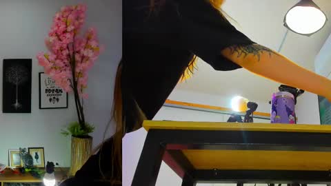 Siouxsie online show from 09-18-25, 11:01