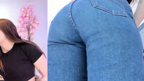 Siouxsie online show from 09-30-25, 11:26