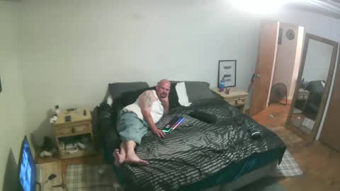 Snapshot of sippysecrets13 chatting on 09-09-25, 04:34 sippyssecrets13 online show from 09-09-25, 04:34