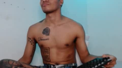 Snapshot of sir_black1 chatting on 12-21-25, 12:40 Sir black online show from 12-21-25, 12:40