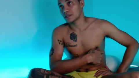 Snapshot of sir_black1 chatting on 03-25-26, 11:44 Sir black online show from 03-25-26, 11:44