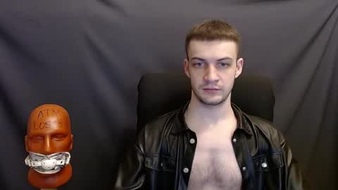 Snapshot of sir_damien chatting on 01-08-25, 04:54 Sir Damien online show from 01-08-25, 04:54