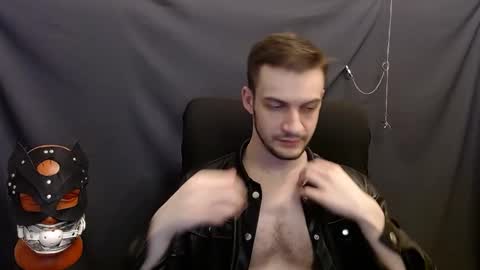 Snapshot of sir_damien chatting on 01-14-25, 08:48 Sir Damien online show from 01-14-25, 08:48