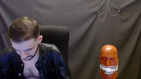 Snapshot of sir_damien chatting on 01-25-25, 02:58 Sir Damien online show from 01-25-25, 02:58