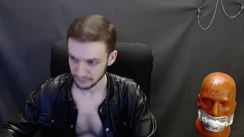 Snapshot of sir_damien chatting on 02-12-25, 02:35 Sir Damien online show from 02-12-25, 02:35