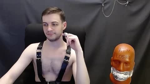 Snapshot of sir_damien chatting on 02-25-25, 08:41 Sir Damien online show from 02-25-25, 08:41