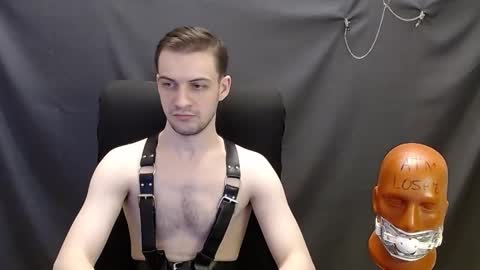 Snapshot of sir_damien chatting on 02-26-25, 03:53 Sir Damien online show from 02-26-25, 03:53