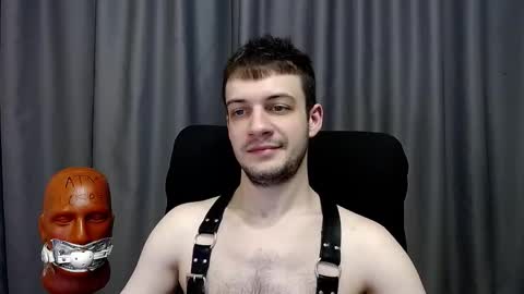 Snapshot of sir_damien chatting on 01-08-26, 09:06 Sir Damien online show from 01-08-26, 09:06