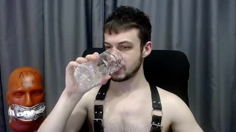 Snapshot of sir_damien chatting on 01-15-26, 03:11 Sir Damien online show from 01-15-26, 03:11