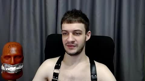 Snapshot of sir_damien chatting on 02-20-26, 08:42 Sir Damien online show from 02-20-26, 08:42