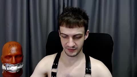 Snapshot of sir_damien chatting on 03-11-26, 08:59 Sir Damien online show from 03-11-26, 08:59