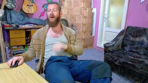 I am The Fourth and only Sir. Pelo online show from 04-28-26, 01:05