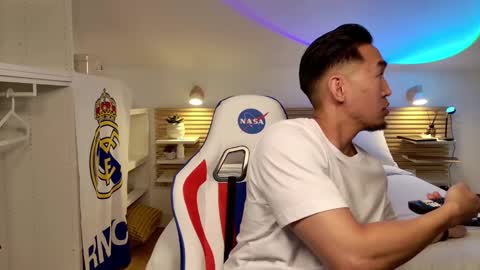 SIR TEO online show from 06-06-26, 02:22
