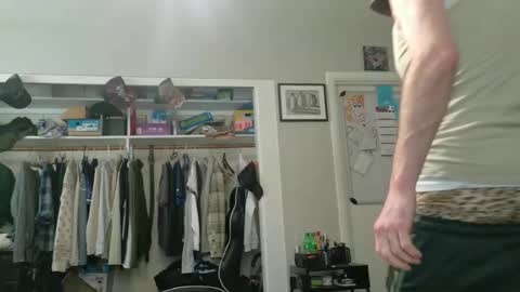 Snapshot of sirarchabalthe3rd chatting on 03-04-26, 11:22 Danny skiff online show from 03-04-26, 11:22