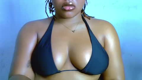 Siren XOXO online show from 11-01-25, 08:00