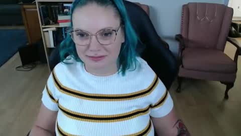 Sirene Serpens online show from 01-24-25, 01:56