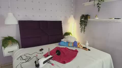 sirenyrouss online show from 07-25-26, 07:33