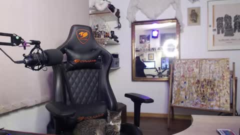 Snapshot of siriss_boyrag chatting on 02-25-25, 11:33 siriss_boyrag online show from 02-25-25, 11:33